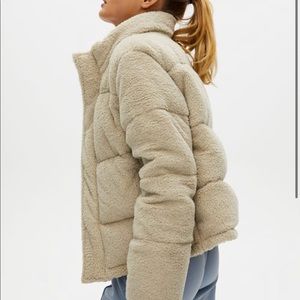 TNA Super Puff Shorty in Pink! XXS, fits like a small